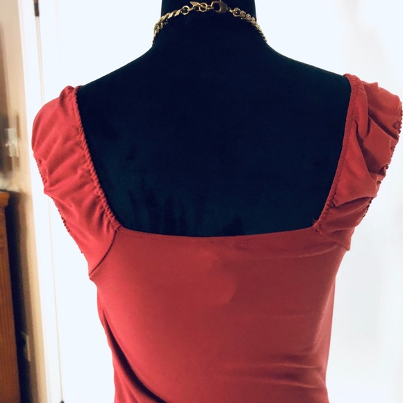 🍑 Ruched Peasant Midi Dress - Picture 3 of 3